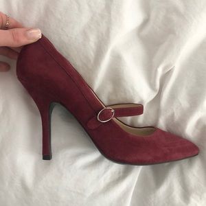Nine West pumps